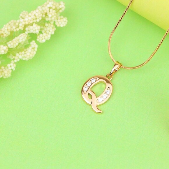 "Rose Gold Letter Q Pendant with Crystals – 18K Gold Plated Charm, XPPT1366 - Picture 5 of 13